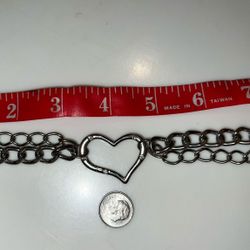 Chunky Heart Bracelet With Rhinestones 