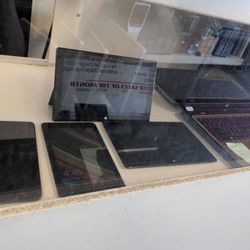 WINDOWS 8 TABLET COMPUTER GOOD FOR GAMES FOR KIDS OR FOR YOUTUBE