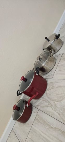 Cooking Pot Set. All 4 for $40.