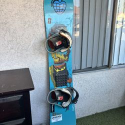 Snowboard