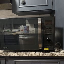 Toshiba Air Fryer And Microwave