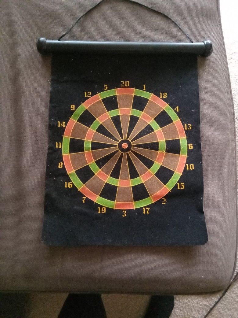 Felt Dart Board