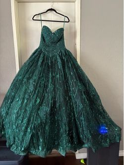 Quinceañera dress