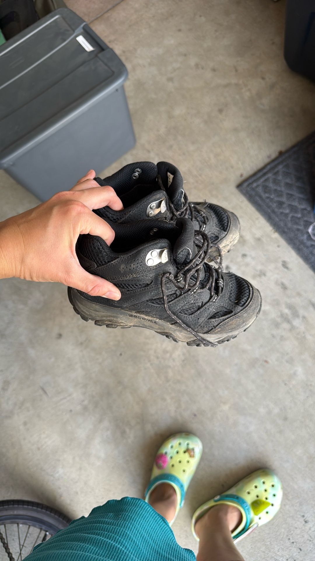Kids Hiking Boots