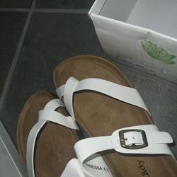 Off Brand Birkenstock ! Sandals