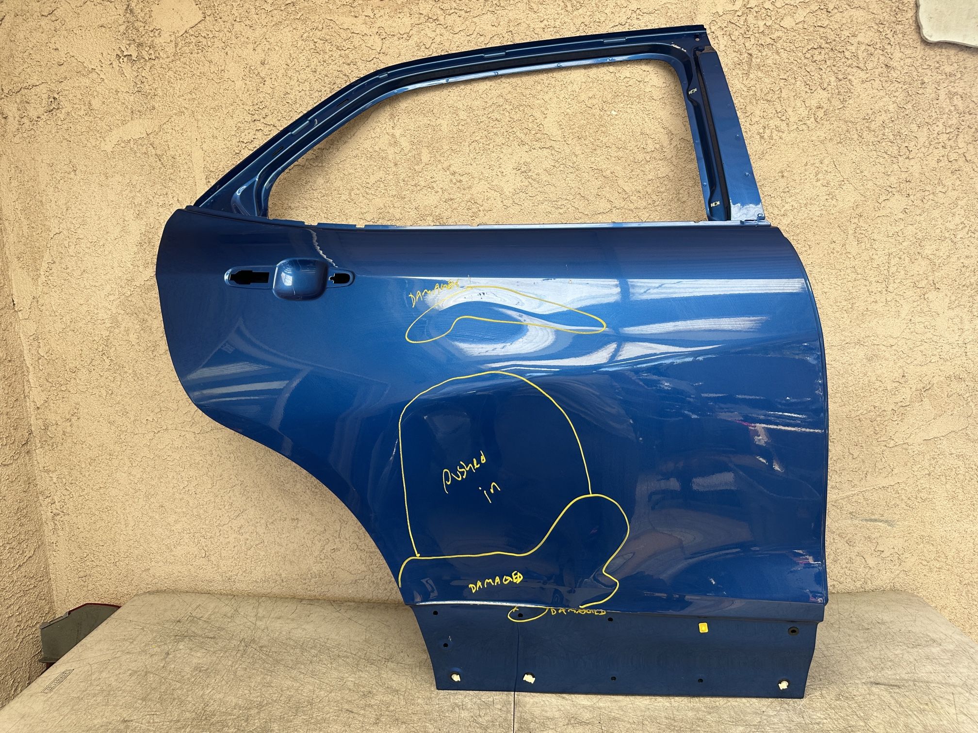 2018 2019 2020 2021 2022 2023 2024 CHEVROLET CHEVY EQUINOX REAR RIGHT DOOR OEM