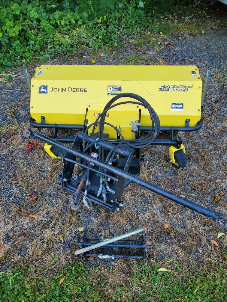 John Deere 52" Quick Hitch Broom