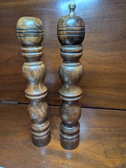 Vintage Wooden Salt Shaker and Pepper Grinder Set