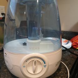 Vicks Humidifier 