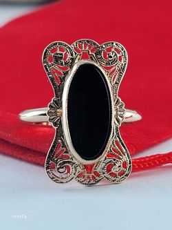 ❤️ 10k Size 5.5 Beautiful Solid Yellow Gold Onyx Gemstone Ring!/ Anillo de Oro con 1 Onyx! 👌🎁Post Tags: 10k 14k