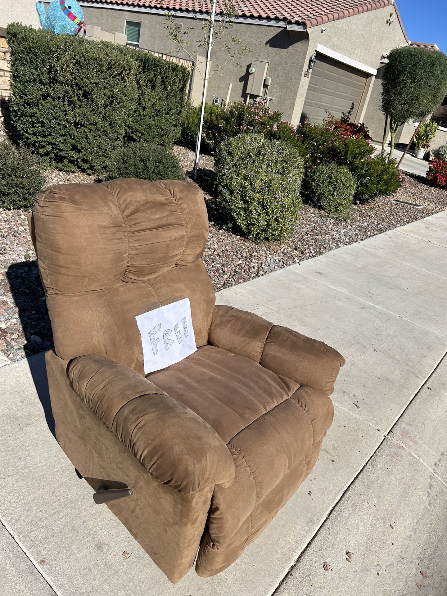 FREE RECLINER! (Great Condition!) 