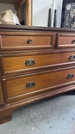 Four drawer dresser