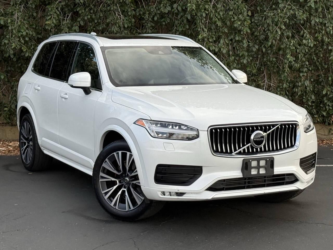 2022 Volvo XC90