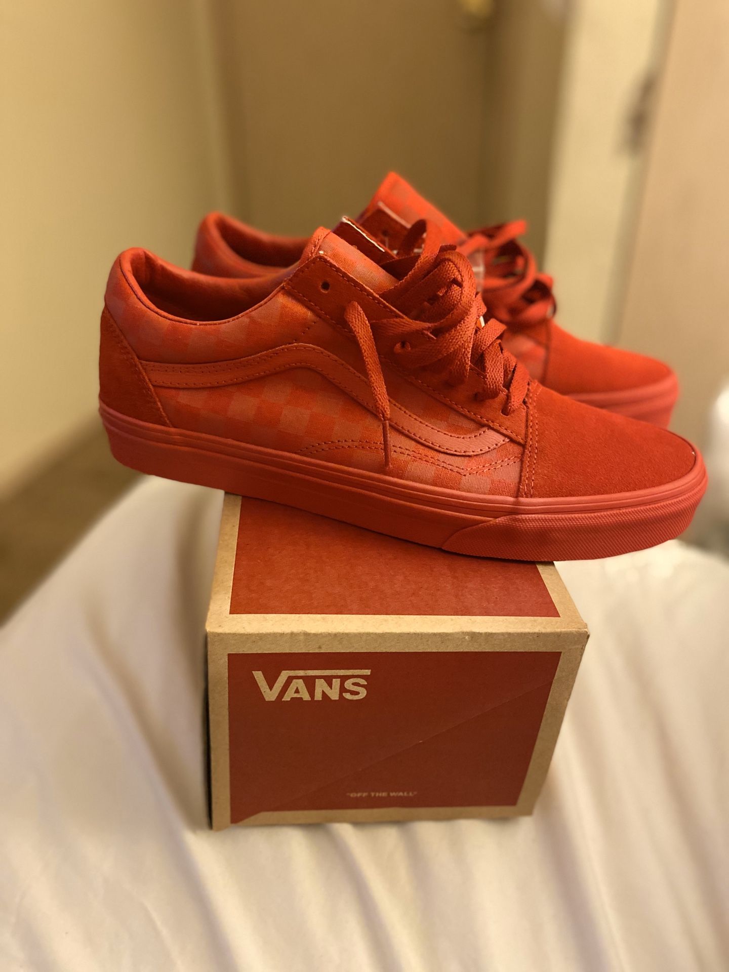 Vans red checker size 10.5 DS 🚨SOLD🚨