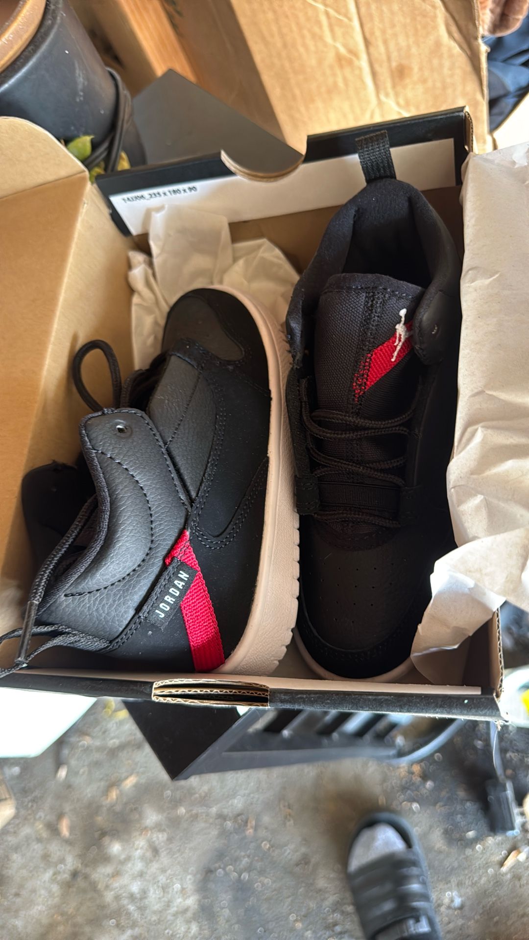 Jordan Fadeaway Size 12.5 C