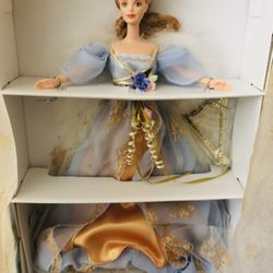 Harpist Angel Barbie - Angels of Music Collection