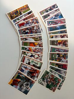 Upper Deck 1991 NFL Football Cards Lot (not complete)