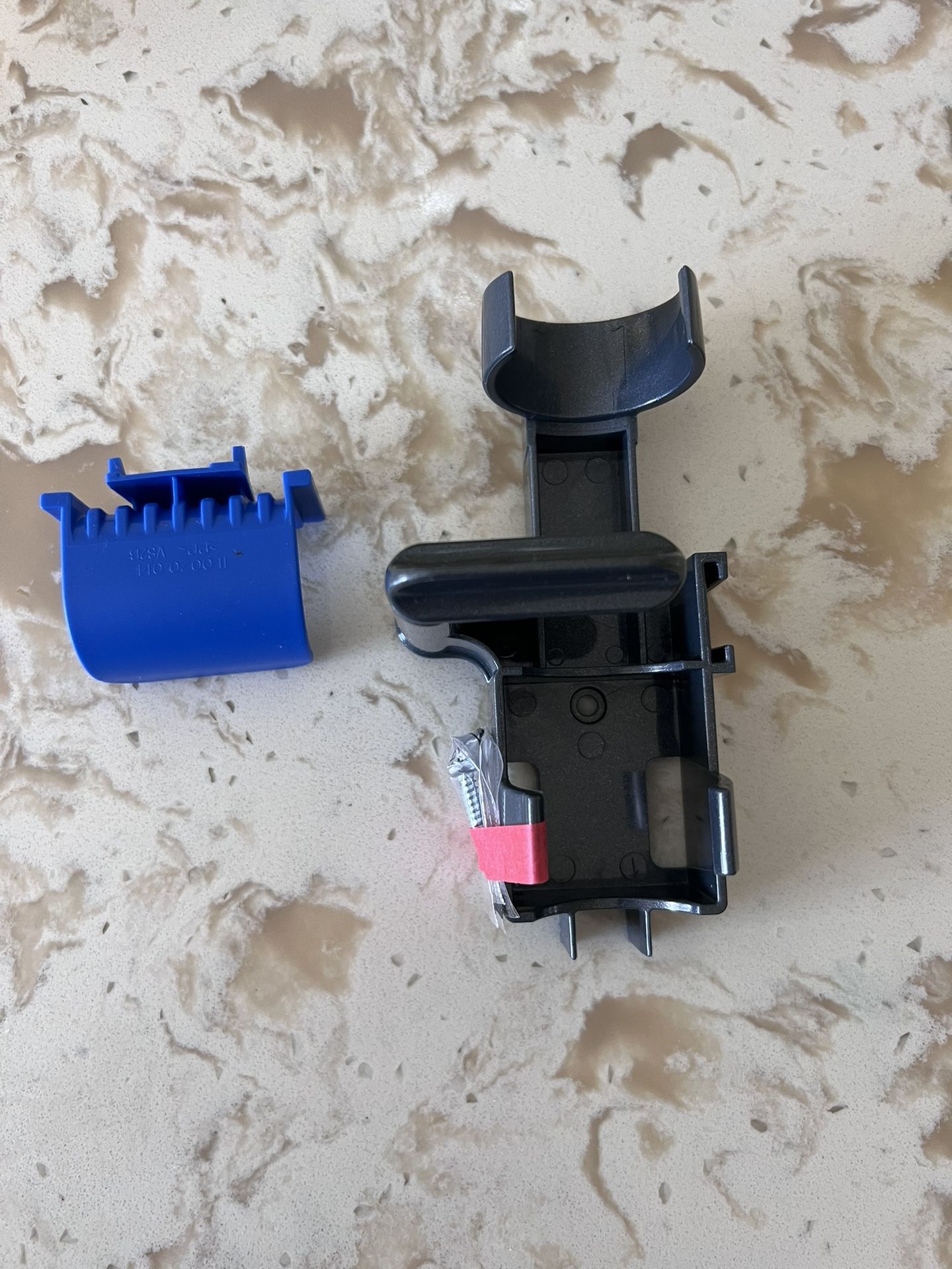 Dyson Cordless Vacuum Wall Mount