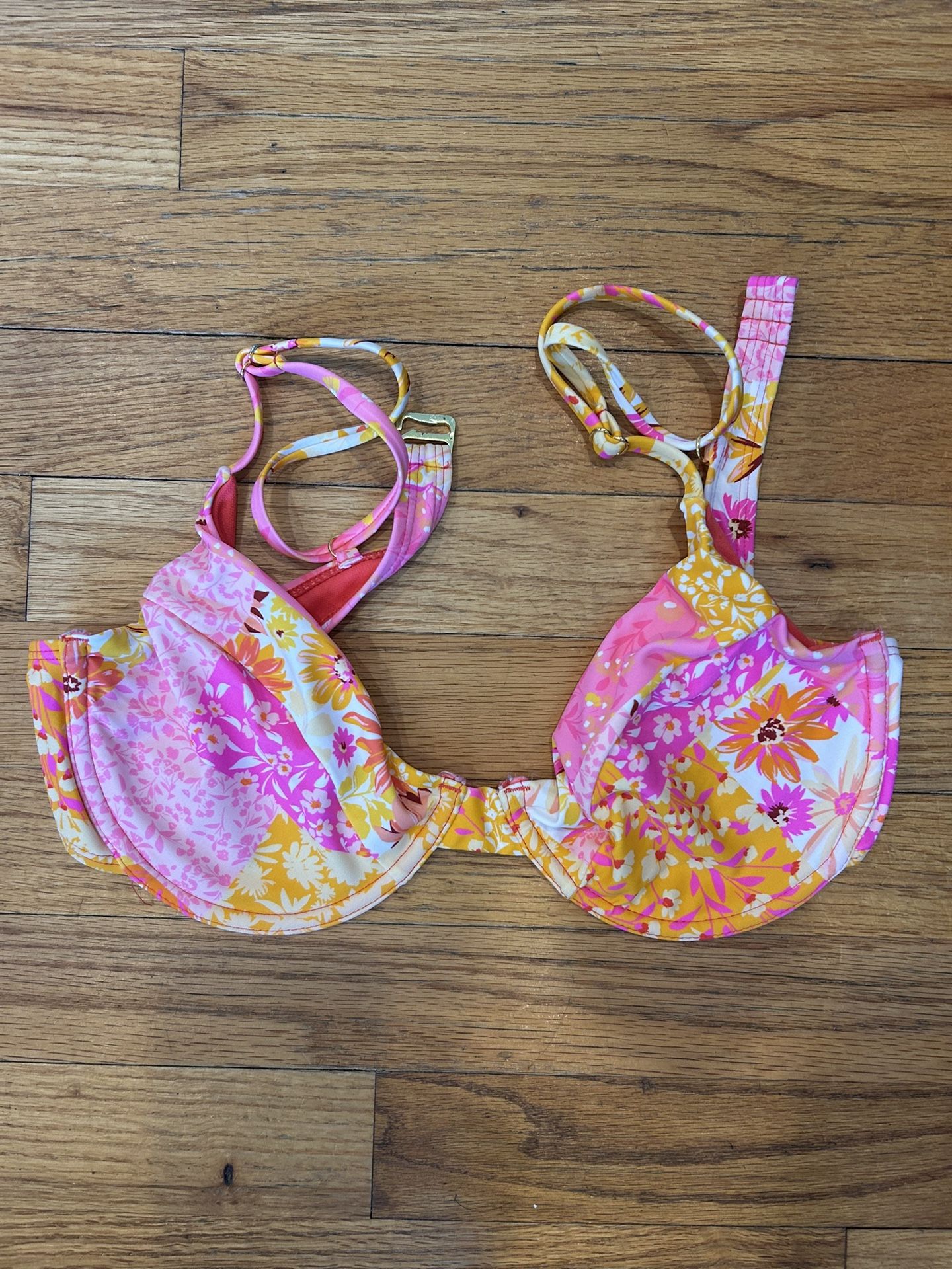 Pink and yellow floral bikini top size XL with underwire