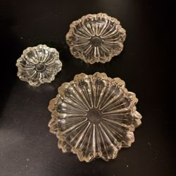 1060s Clear Glass Ashtrays 