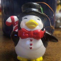Vintage 1985 Christmas penguins
