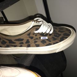 Vans Animal Print Shoes Women Sz 10 