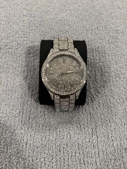Micheal kors Slim Runway Pavé Silver-Tone Watch