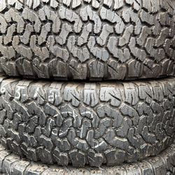 Set of Tires LT275-65-18 Bfgoodrich All Terrain Ko2