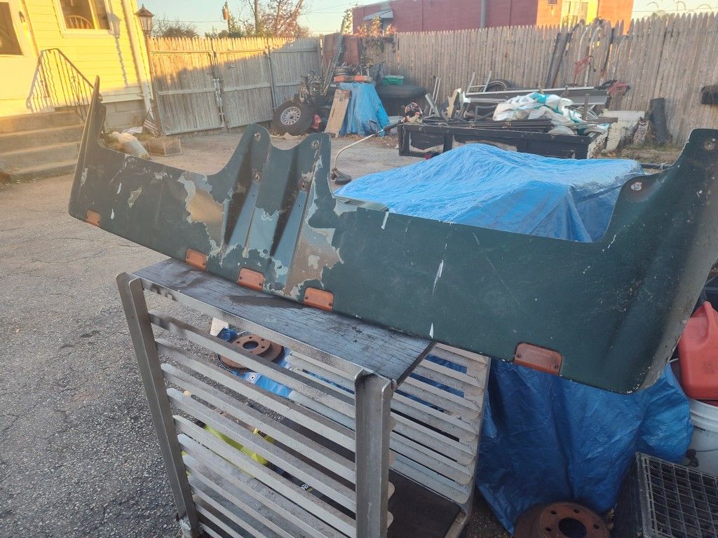 80,S Chevy/GMC Visor