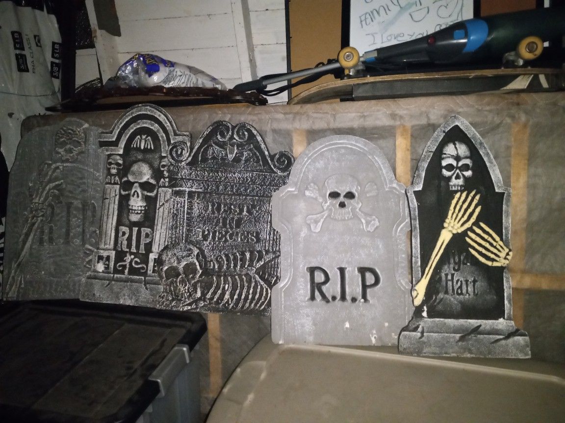 Halloween  Tombstones