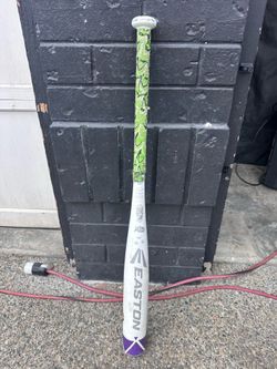 Easton Softball bat size 28