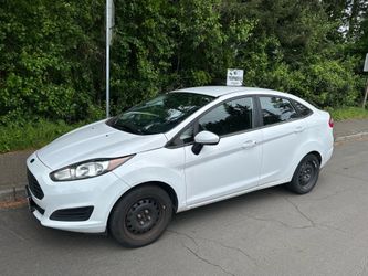 2015 Ford Fiesta