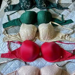 Victoria Secret Bras Size 36DDD
