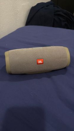 JBL Charge 3