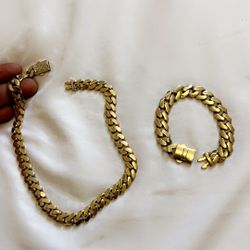 10k Gold Chain And Bracelet 