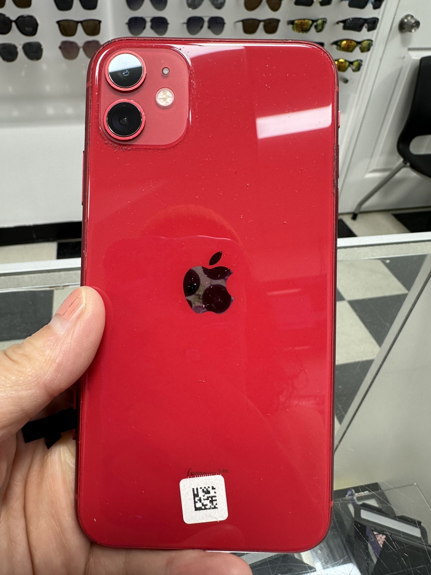 Apple iPhone 11 256GB Unlocked Selling By Store 