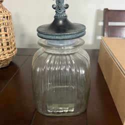 Vintage  Large Square Ribbed Amber Colored Glass Jar Canister Apothecary