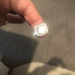 925 Silver Platinum Plated. White Crystal Stones. 