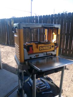 Dewalt 12.5 15amp wood planer