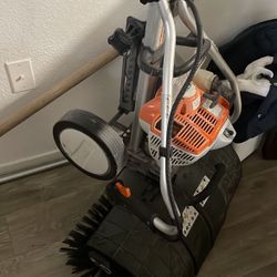 Power Broom 