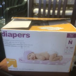 Diapers Newborn