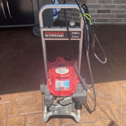 Pressure Washer 2200 PSI