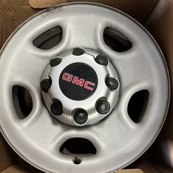 GMC Savannah 2015rims