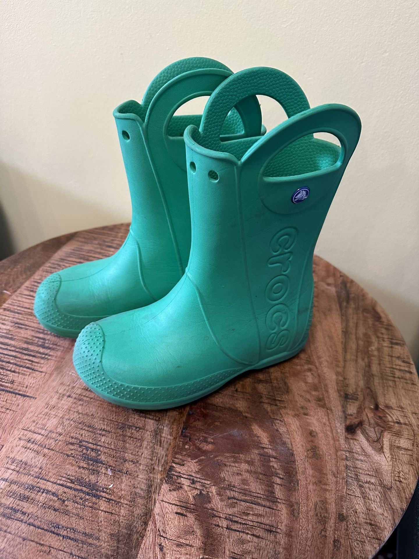 Crocs Kids Size 2j Handle-It Rain Boots - Grass Green