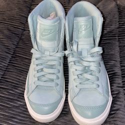 Soft Mint Brand New Sneakers