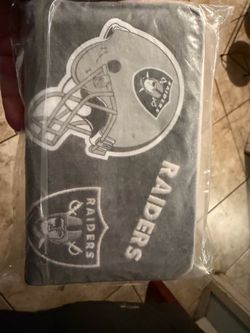 RAIDERS