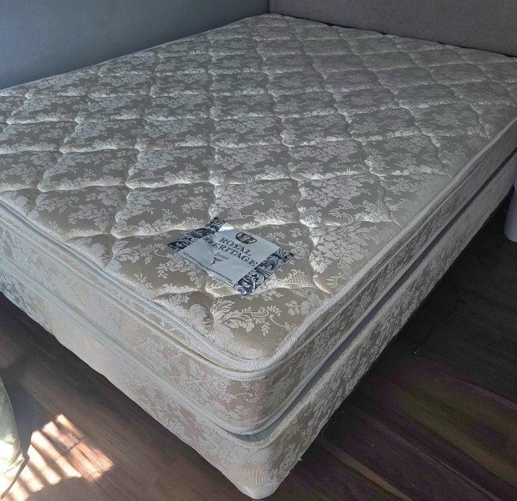 Queen Firm Mattress And Box Spring