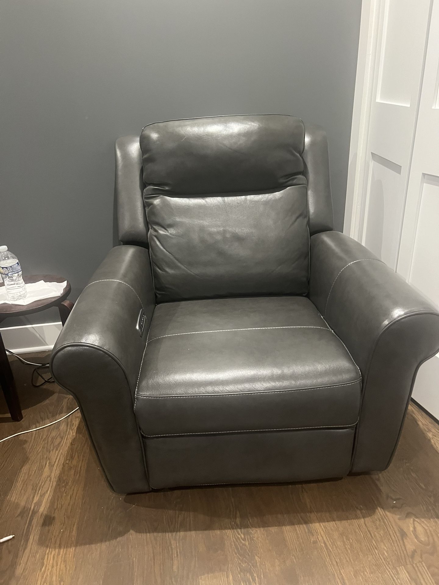 Recliner Chair