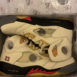 Men’s Authentic Retro Off White Jordan 5s a Men’s Size 12