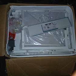One daoutime white computer desk brand new in the box for 200$